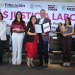 Gobierno de Bedolla le cumple a maestras y maestros michoacanos