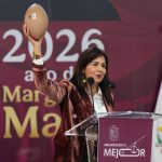 En el Tec de Morelia inicia Bedolla la entrega de 44 mil tarjetas de la Beca Gertrudis Bocanegra