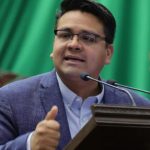 Toño Carreño, desde tribuna, plantea que una reforma electoral debería contemplar la anulación de comicios cuando algún candidato sea privado de la vida