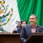 Barragán propone regular a influencers