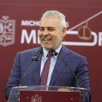 Abrirá próximo viernes puente del distribuidor de salida a Pátzcuaro: Bedolla