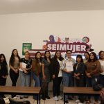 Seimujer fortalece emprendimientos de mujeres con taller de diseño de negocios
